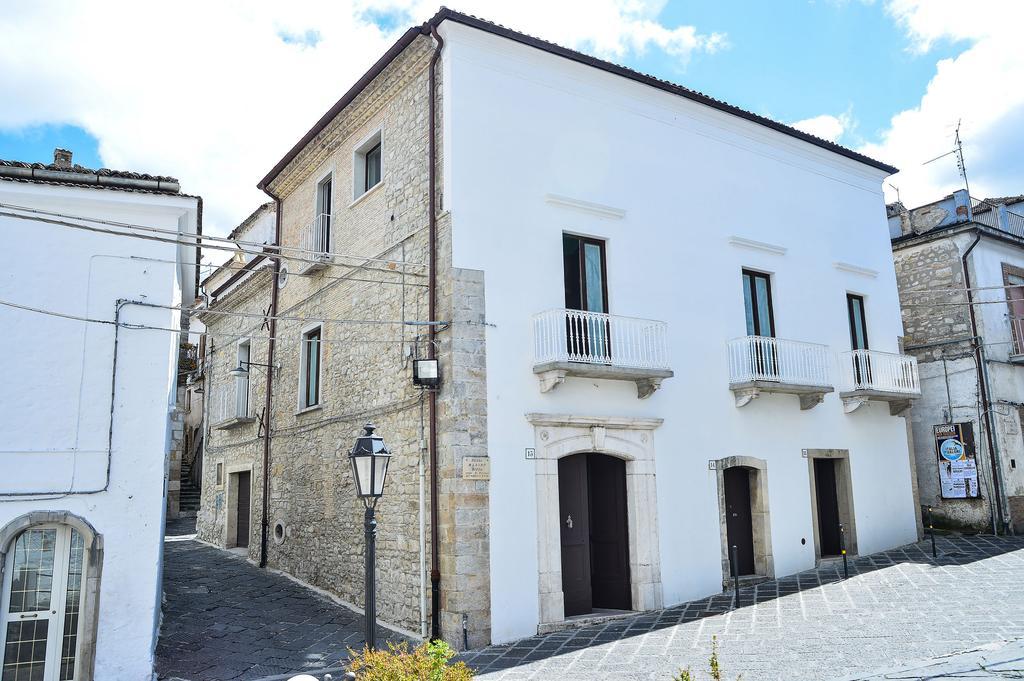 Camera A Sud Bovino Bagian luar foto